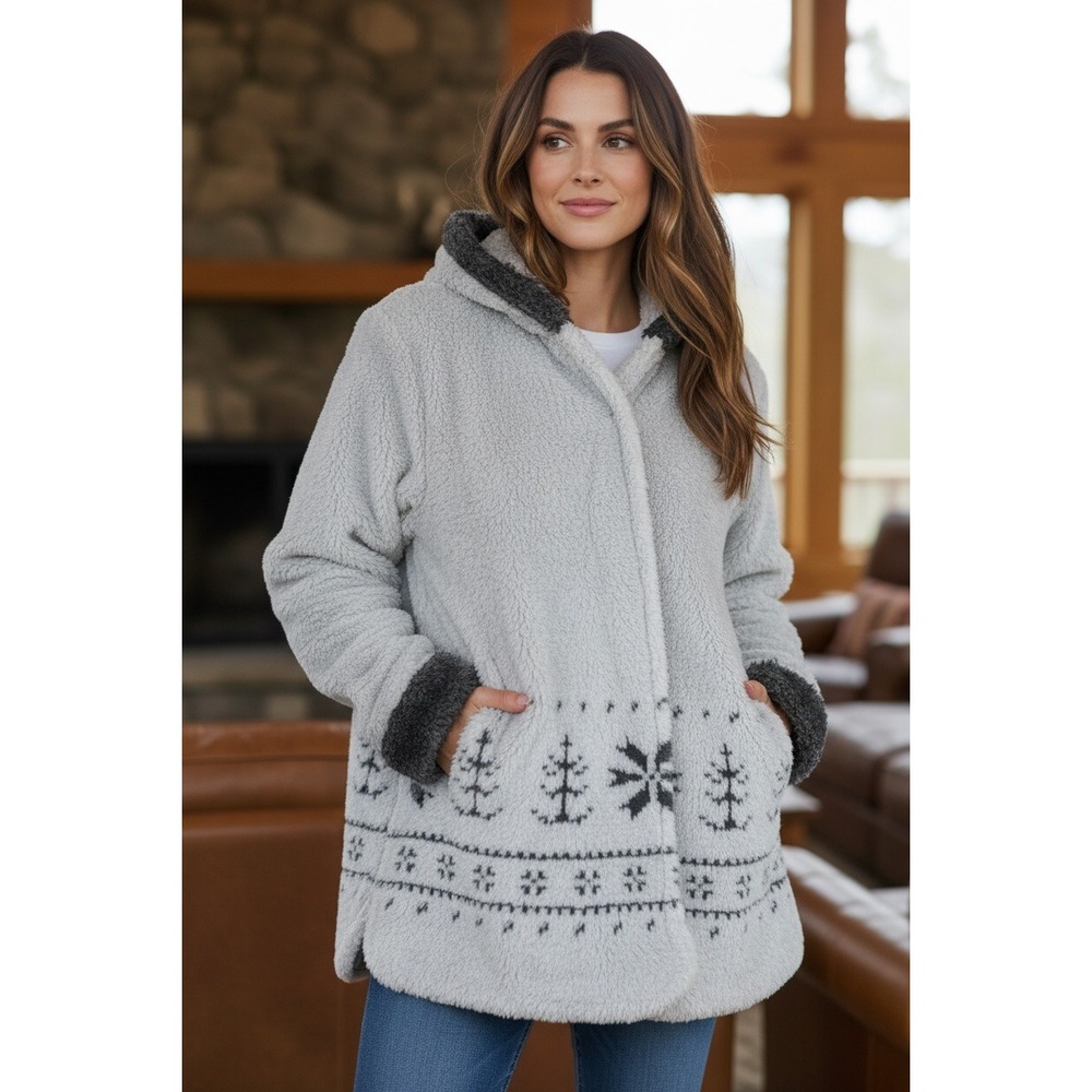 Tally Ho Outerwear Women's Gray Fleece Hooded‎ Jacket Snowflake Tree Print S